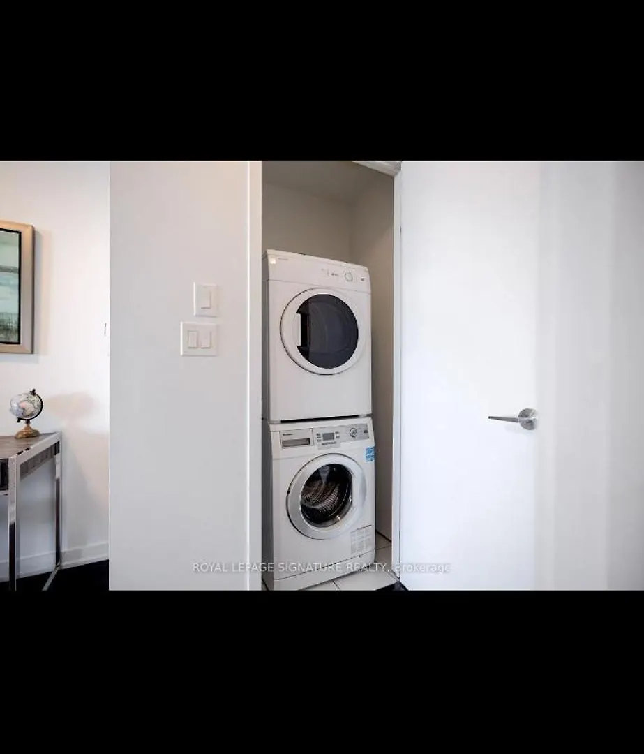 Downtown, Luxury Condo, Cn Tower, Rogers Center, Scocia Arena, Unobstructed View Toronto 0*,  Canada