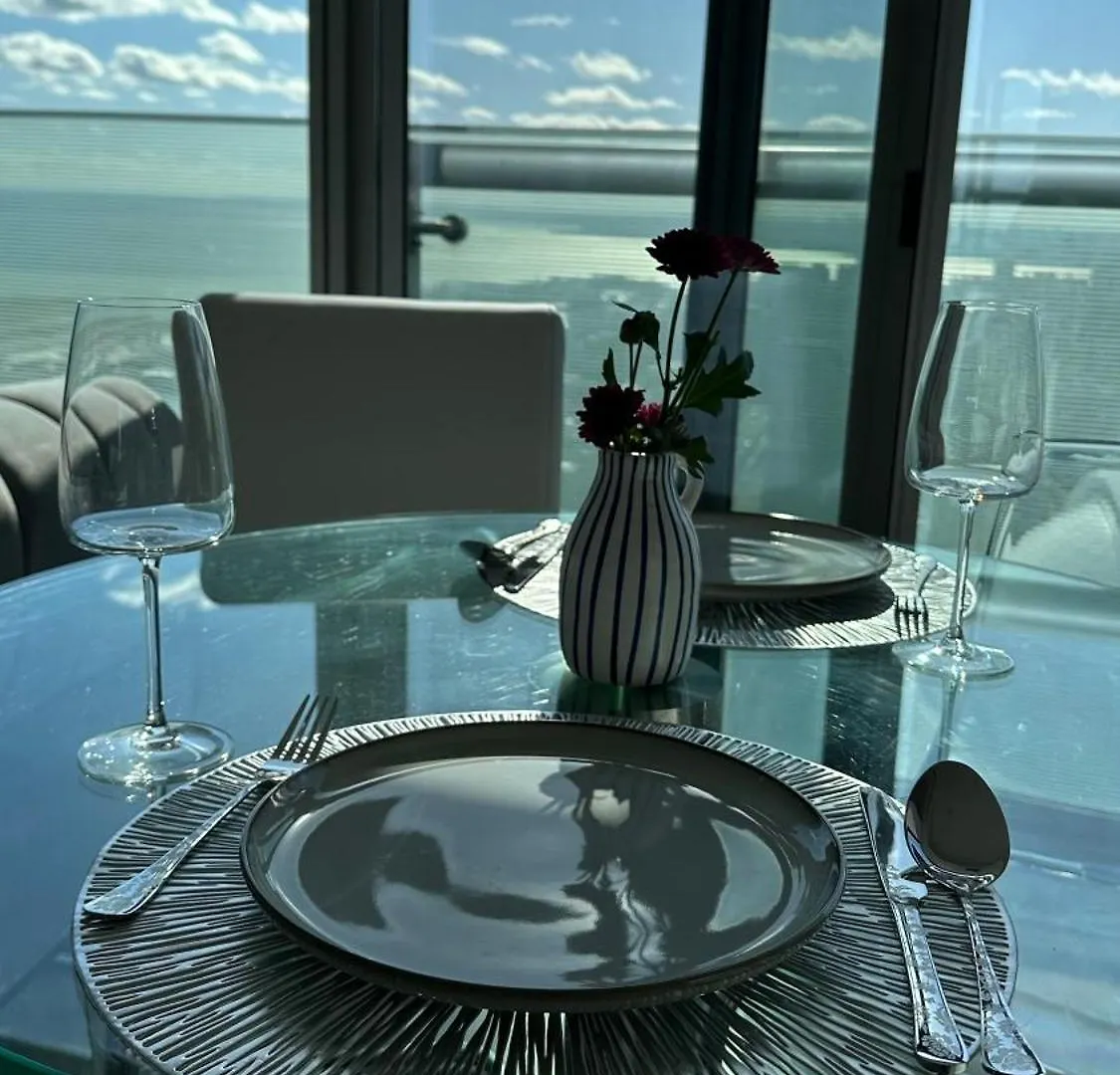 Apartment Downtown, Luxury Condo, Cn Tower, Rogers Center, Scocia Arena, Unobstructed View Toronto Canada