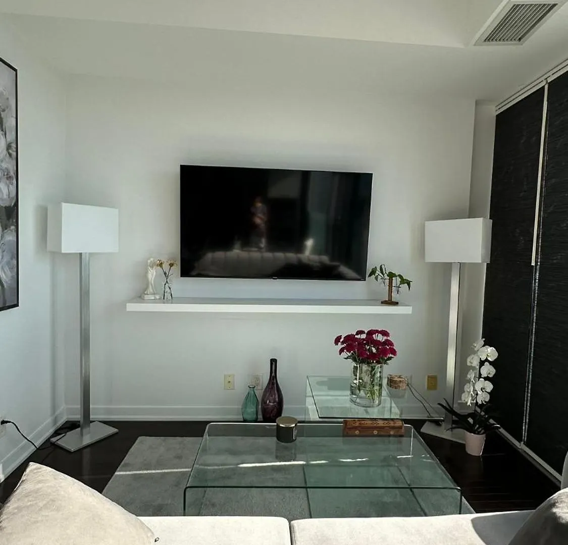 Downtown, Luxury Condo, Cn Tower, Rogers Center, Scocia Arena, Unobstructed View Toronto